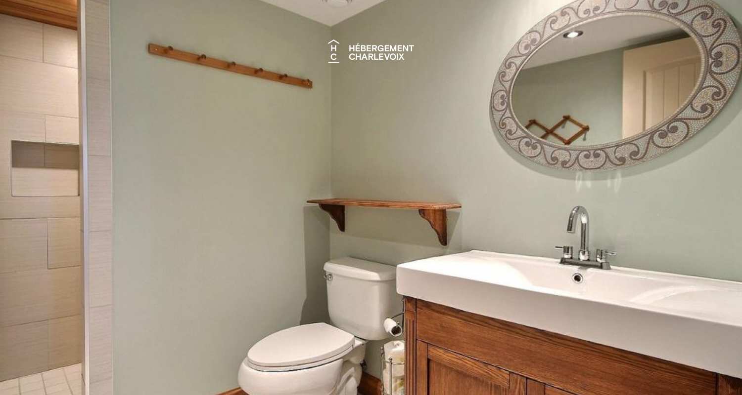 LOR-14 - Spacious terrace with a spa