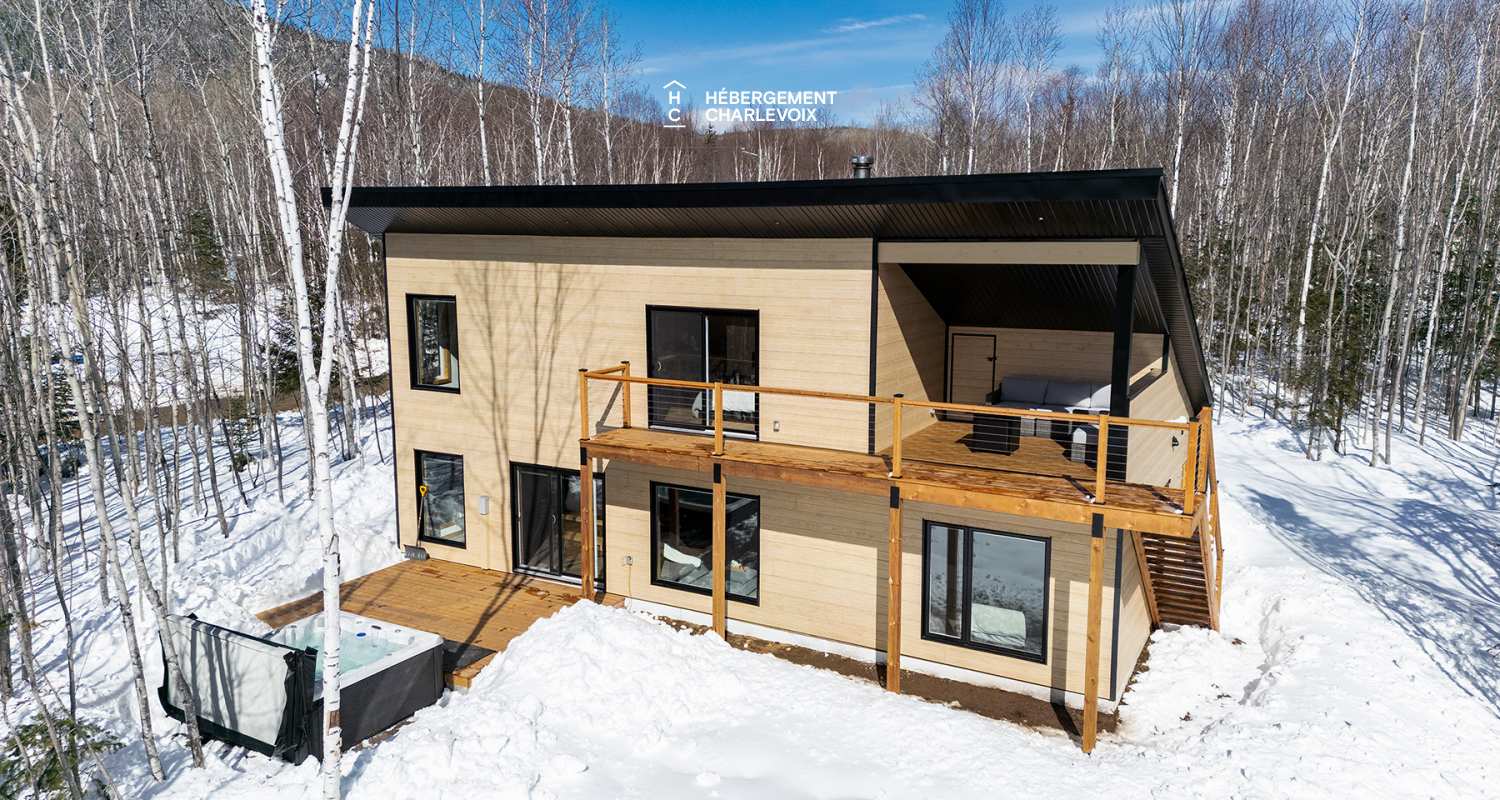 LUM-27 - Dream location to explore Charlevoix