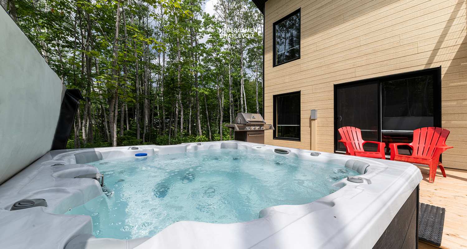 LUM-27 - Dream location to explore Charlevoix