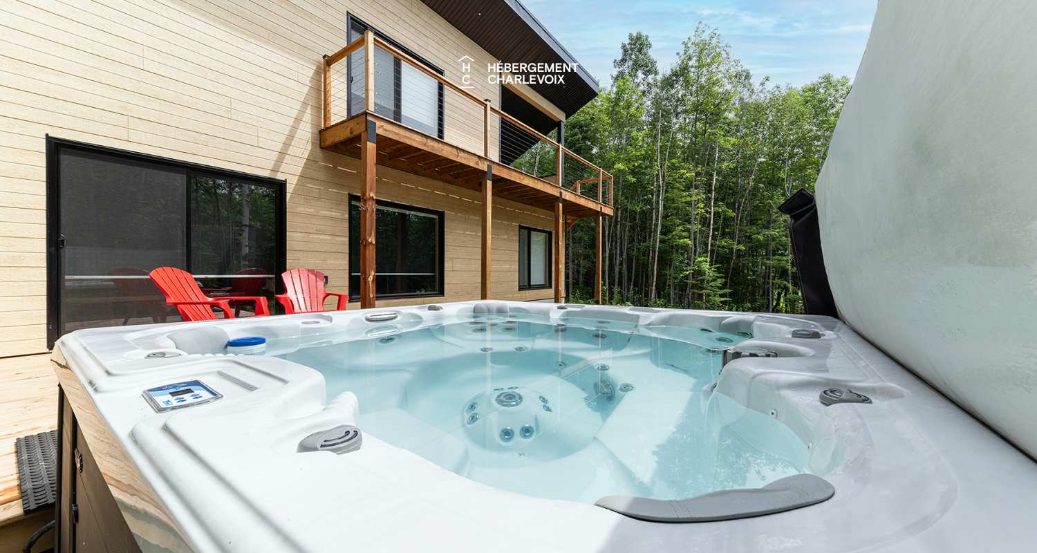 LUM-27 - Dream location to explore Charlevoix