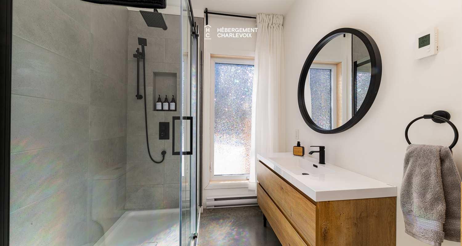 LUM-27 - Dream location to explore Charlevoix