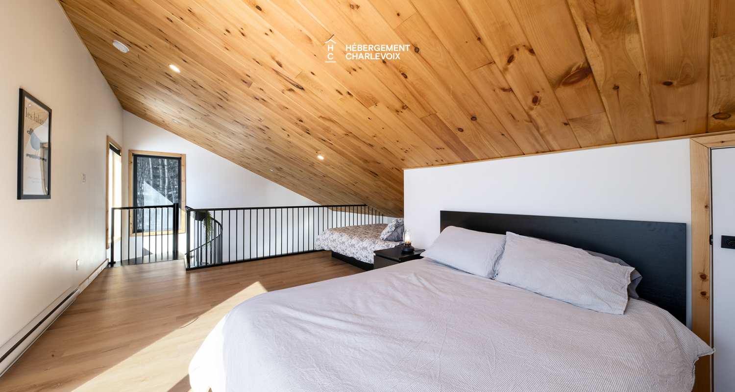 LUM-27 - Dream location to explore Charlevoix