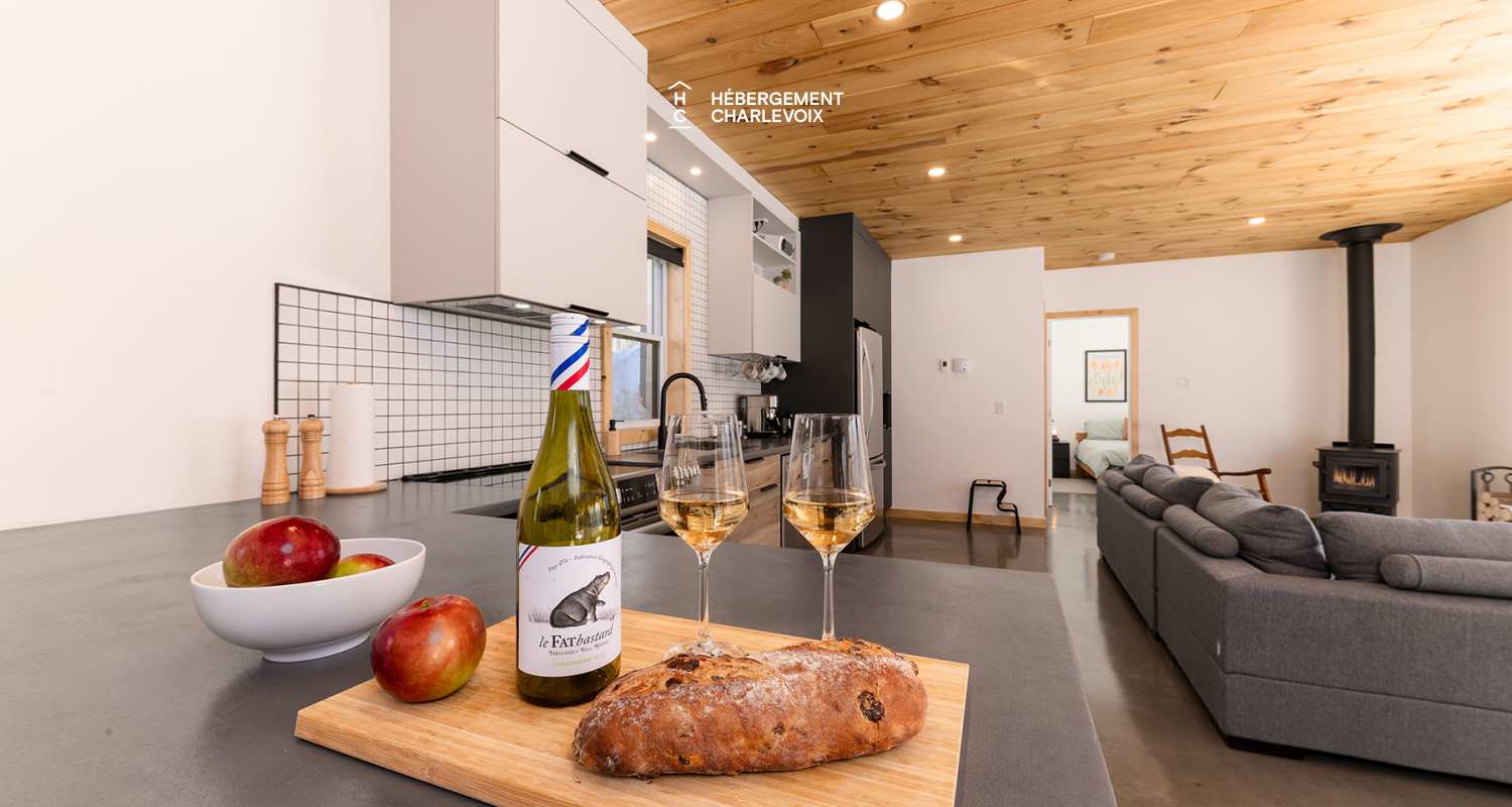 LUM-27 - Dream location to explore Charlevoix