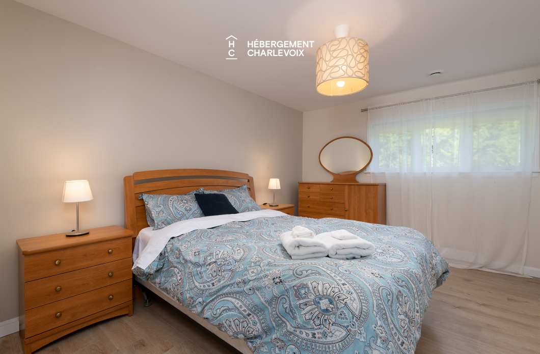 MAR-271 - Inviting Villa with breathaking views: Perfect for gatherings and exploring beautiful Charlevoix!