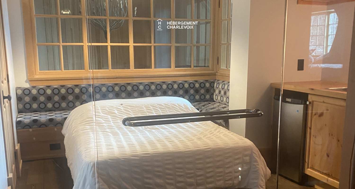 MAR-45 - Prestigieuse villa de 6000 pieds carrés