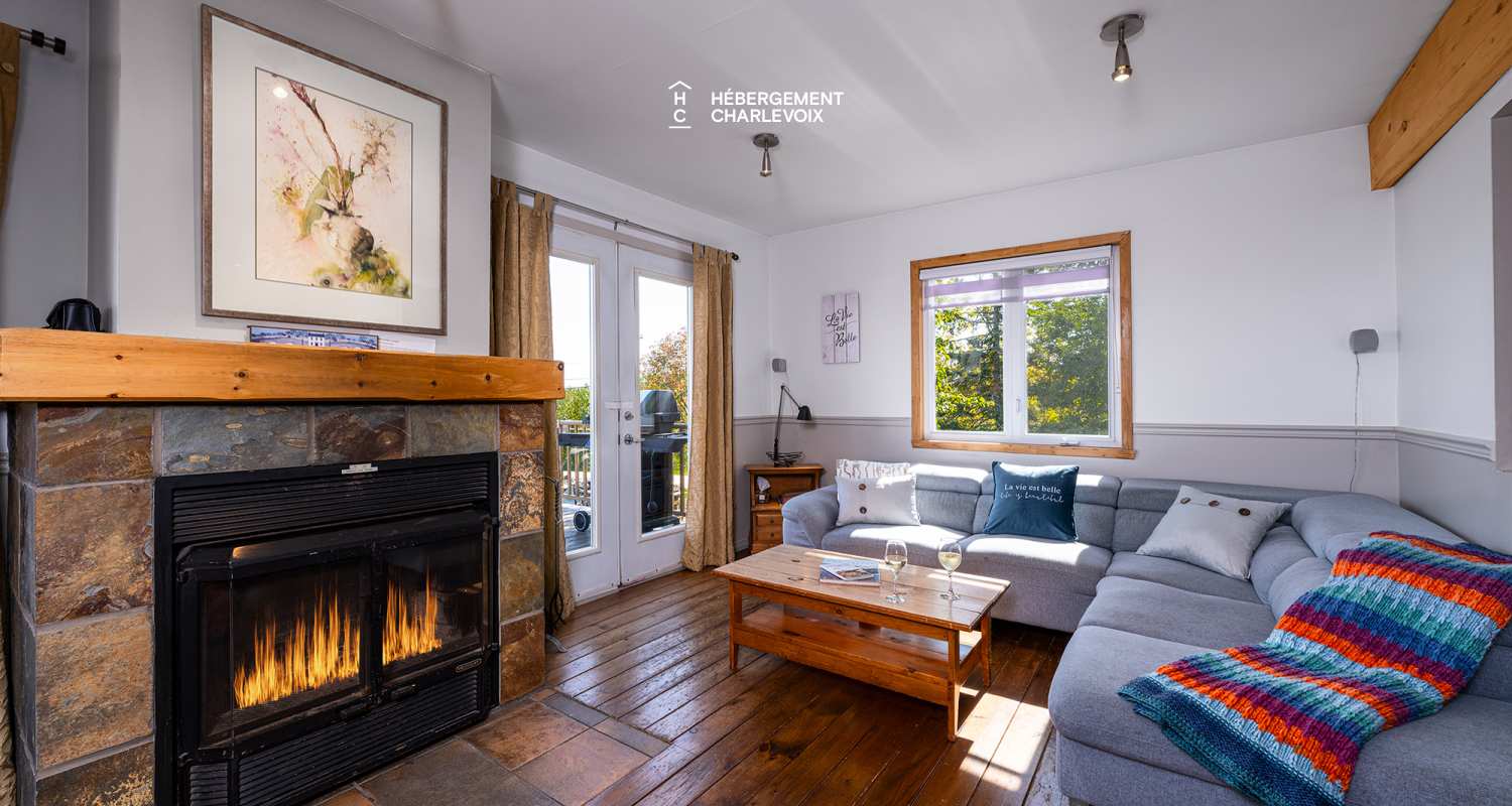 MAS-727 - Warm house on the edge of the St. Lawrence