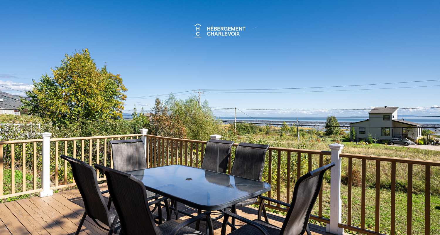 MAS-727 - Warm house on the edge of the St. Lawrence