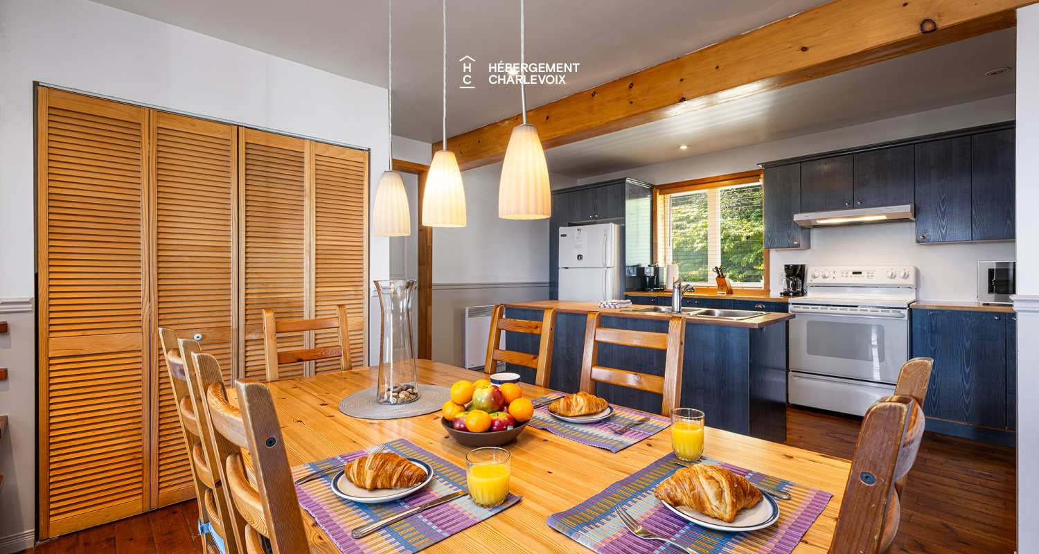 MAS-727 - Warm house on the edge of the St. Lawrence