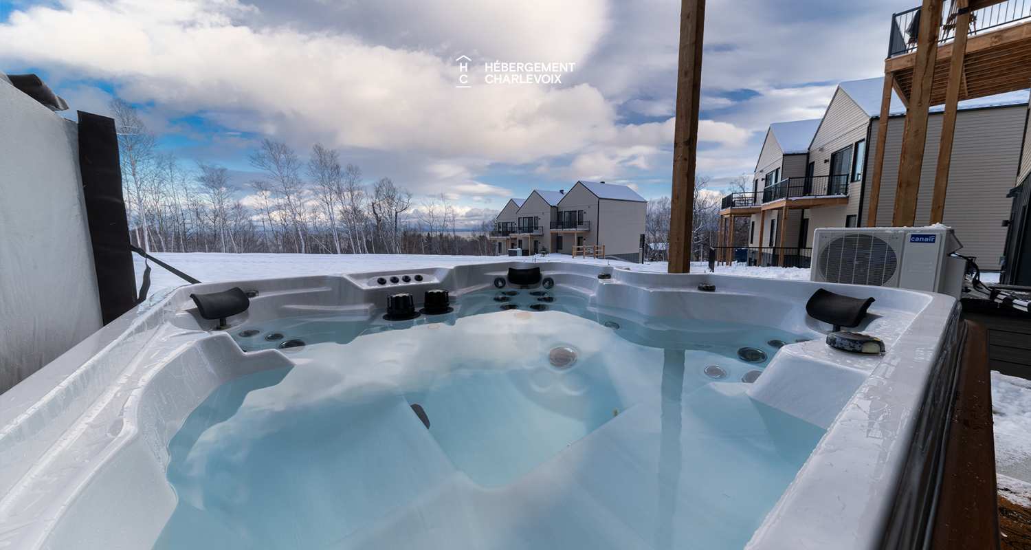 Chalet Grande-Pointe 11 - Is located at less than 200 meters from the chairlift