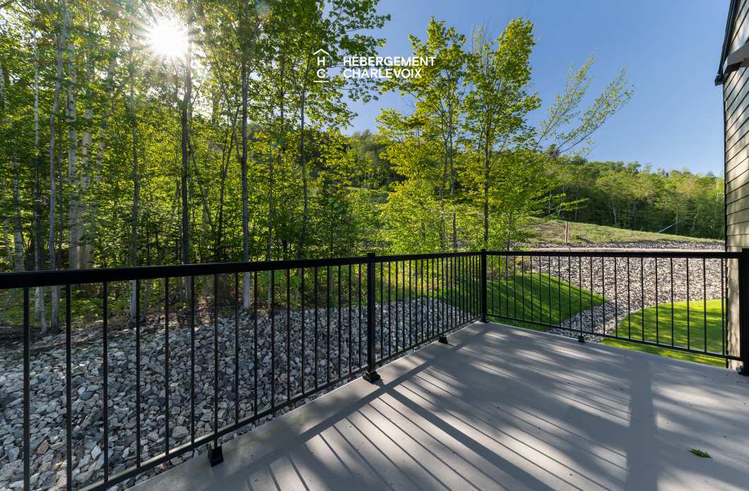 Chalet Grande-Pointe 18 - Idéal pour l'hiver tout comme l'été!