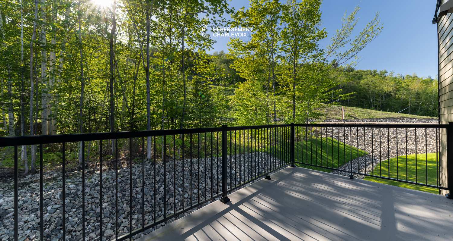 Chalet Grande-Pointe 18 - Is located at less than 200 meters from the chairlift