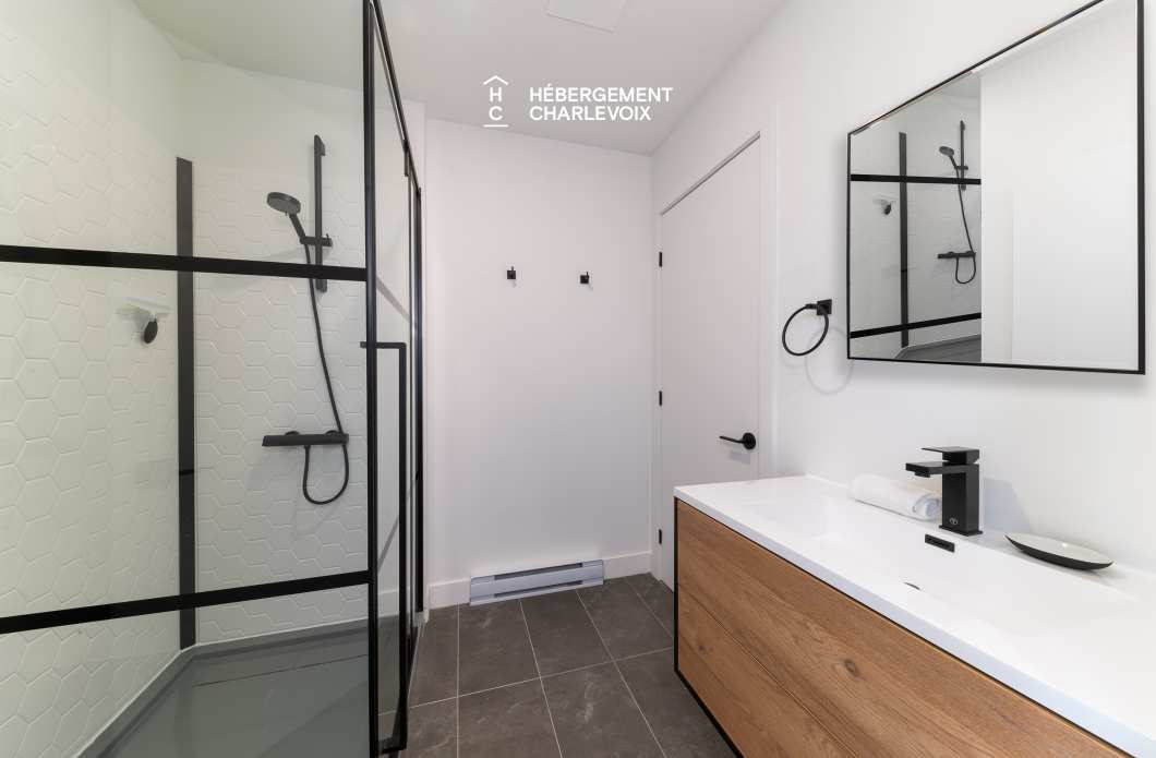 Chalet Grande-Pointe 18 - Idéal pour l'hiver tout comme l'été!