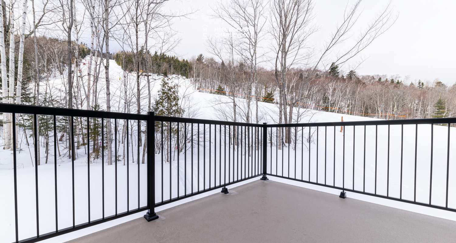 Chalet Grande-Pointe 18 - Is located at less than 200 meters from the chairlift