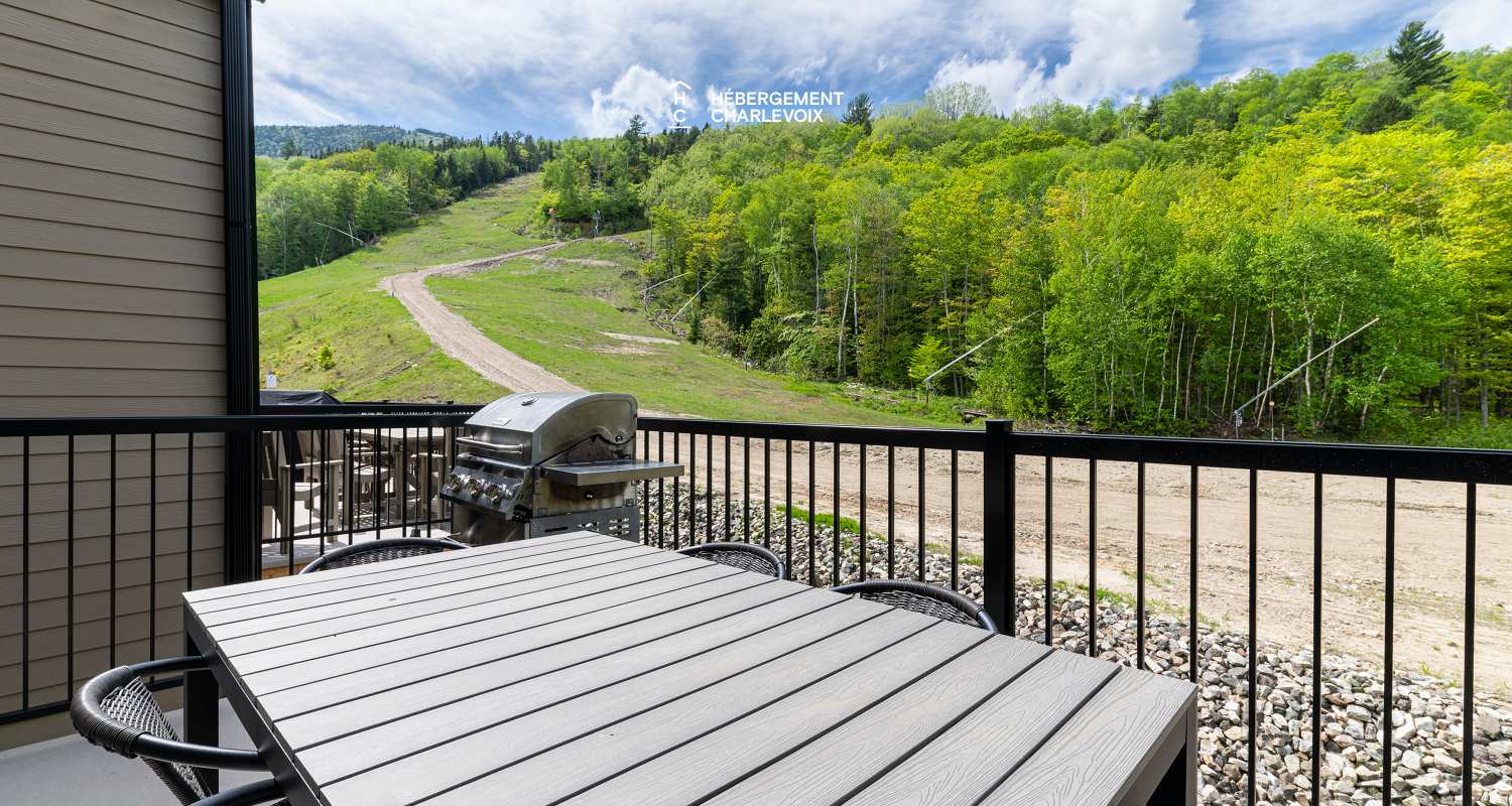 Chalet Grande-Pointe 02 - Is located at less than 200 meters from the chairlift