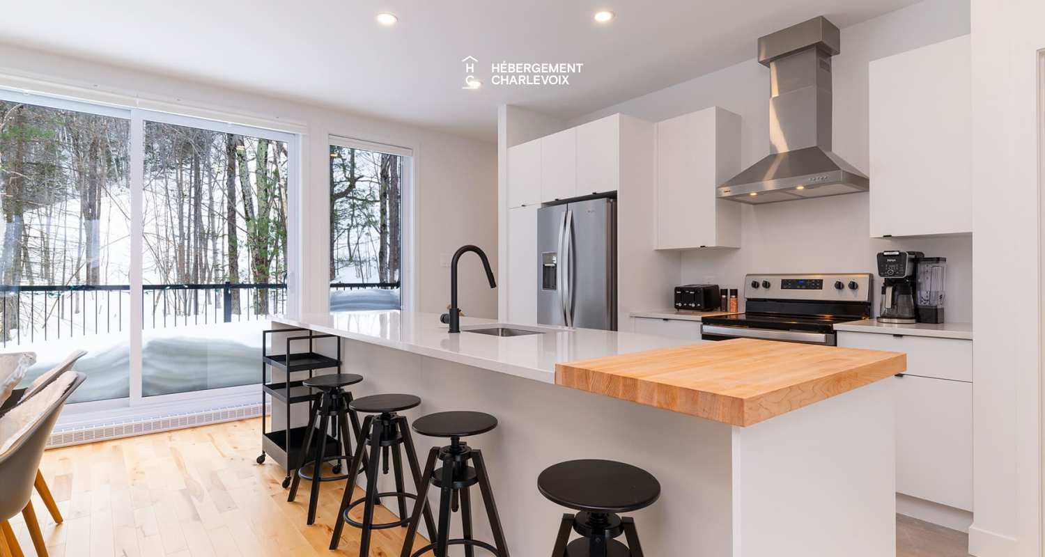 Chalet Grande-Pointe 24 - Is located at less than 200 meters from the chairlift