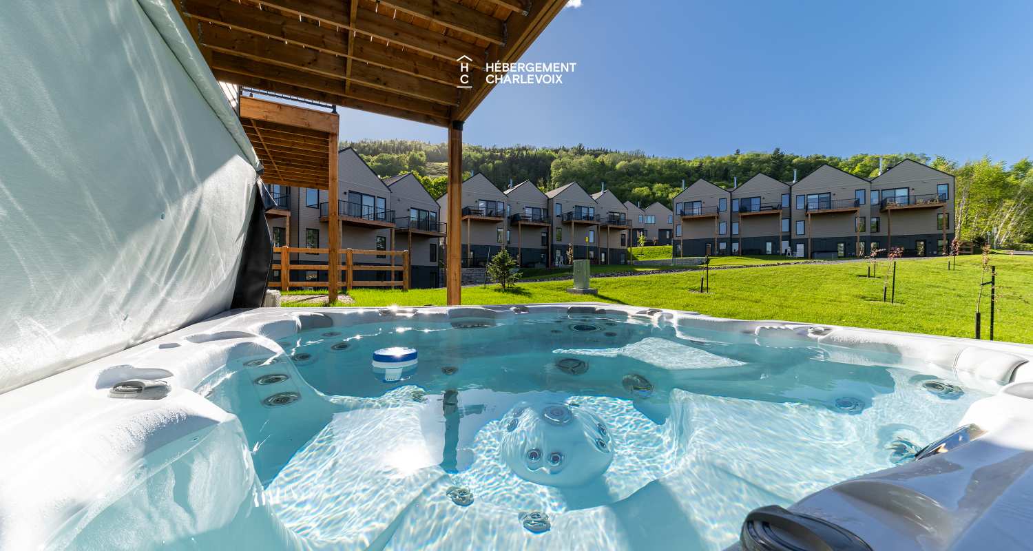 Chalet Grande-Pointe 25 - Is located at less than 200 meters from the chairlift