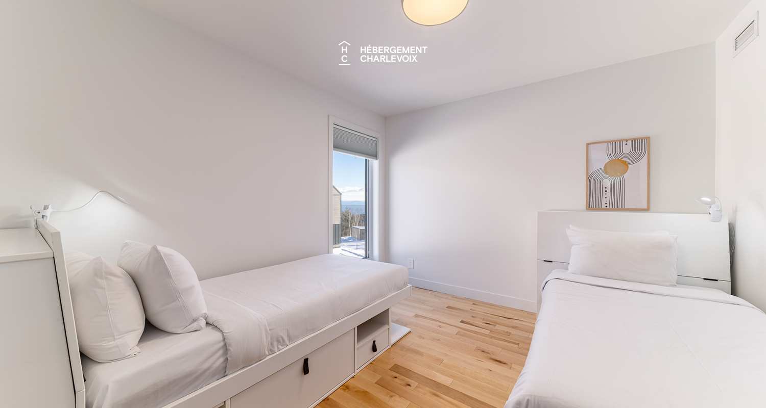 Chalet Grande-Pointe 28 - Is located at less than 200 meters from the chairlift