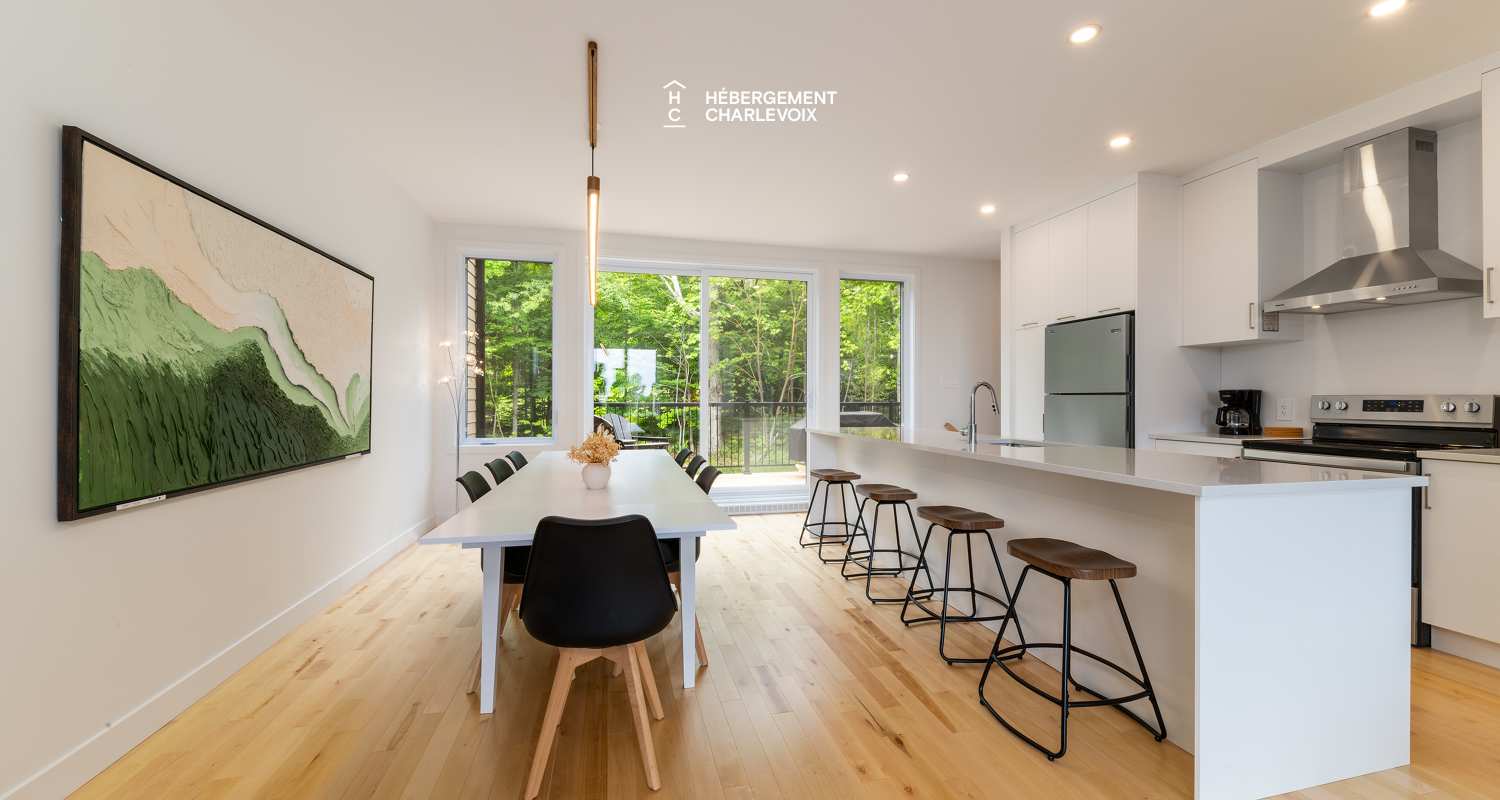 Chalet Grande-Pointe 28 - Is located at less than 200 meters from the chairlift