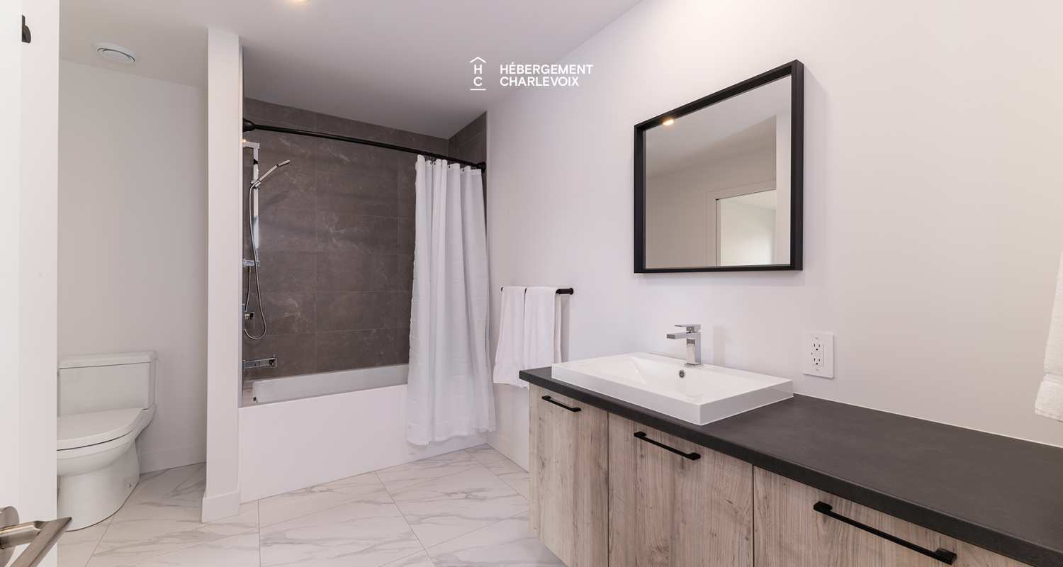 Chalet Grande-Pointe 03 - Is located at less than 200 meters from the chairlift