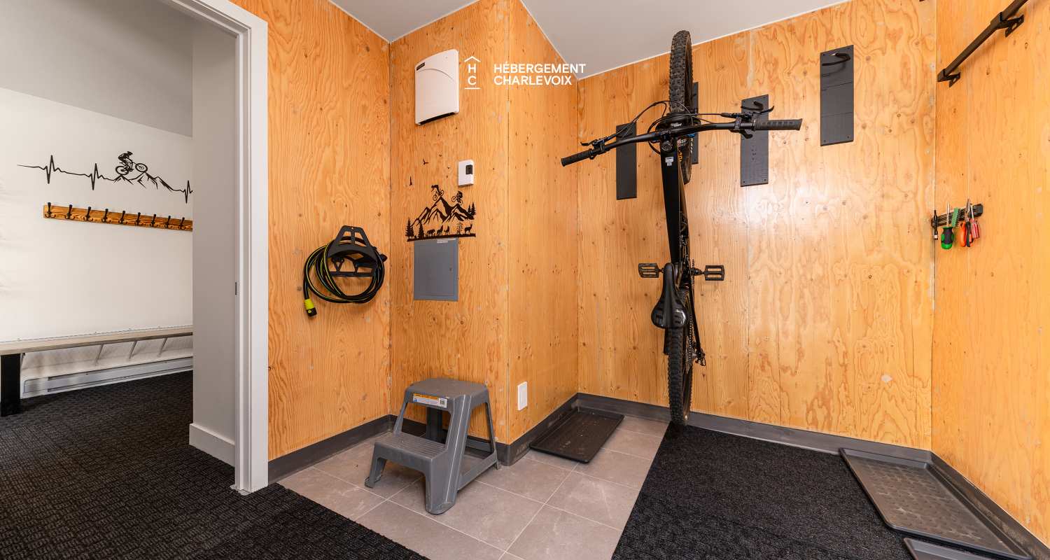 Chalet Grande-Pointe 03 - Is located at less than 200 meters from the chairlift