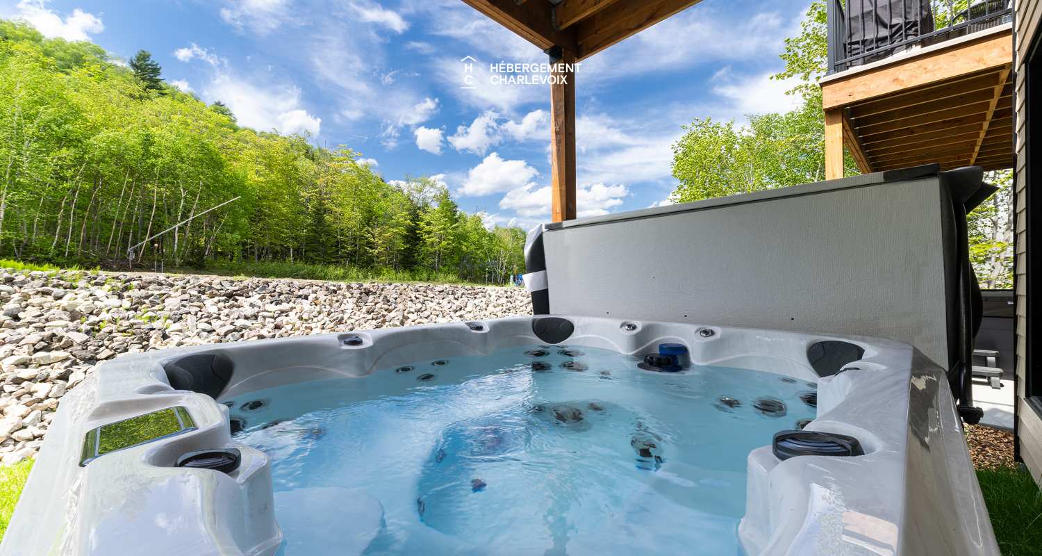 Chalet Grande-Pointe 04 - Is located at less than 200 meters from the chairlift