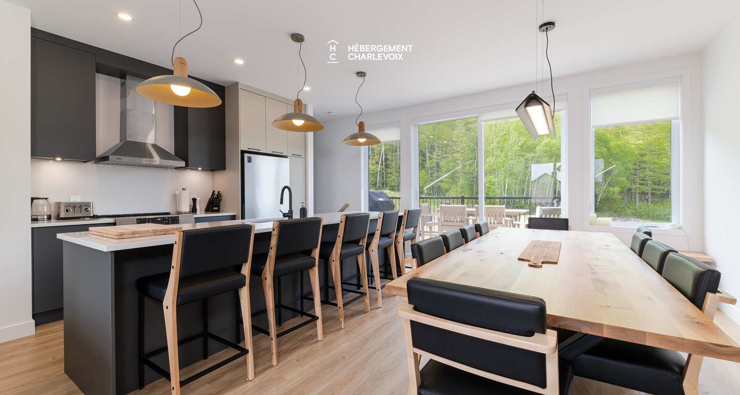 Chalet Grande-Pointe 04 - Is located at less than 200 meters from the chairlift