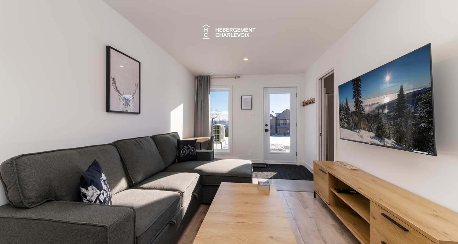 Chalet Grande-Pointe 05 - Is located at less than 200 meters from the chairlift