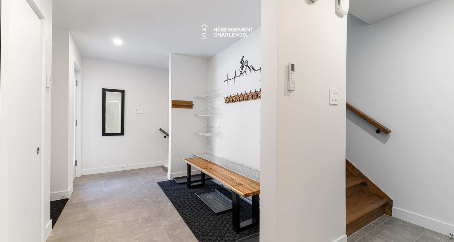 Chalet Grande-Pointe 05 - Is located at less than 200 meters from the chairlift