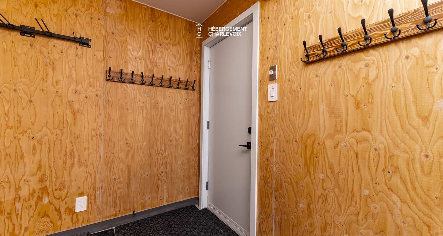 Chalet Grande-Pointe 05 - Is located at less than 200 meters from the chairlift