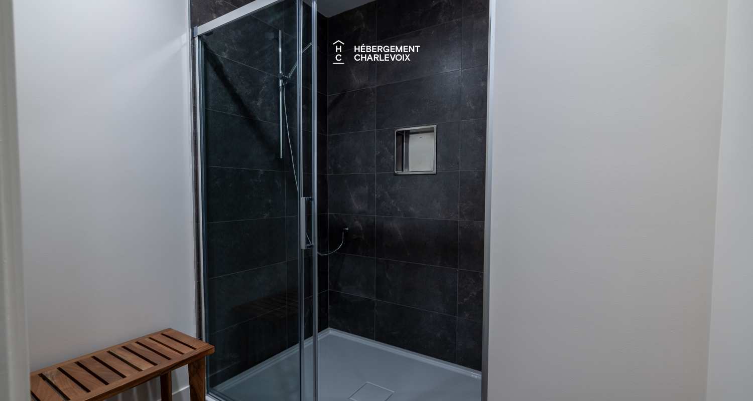 Chalet Grande-Pointe 09 - Is located at less than 200 meters from the chairlift