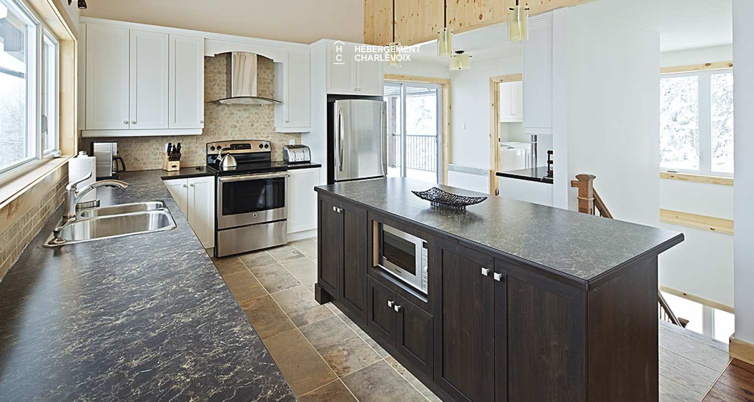 MIR-2 - A nice cottage for winter and summer time