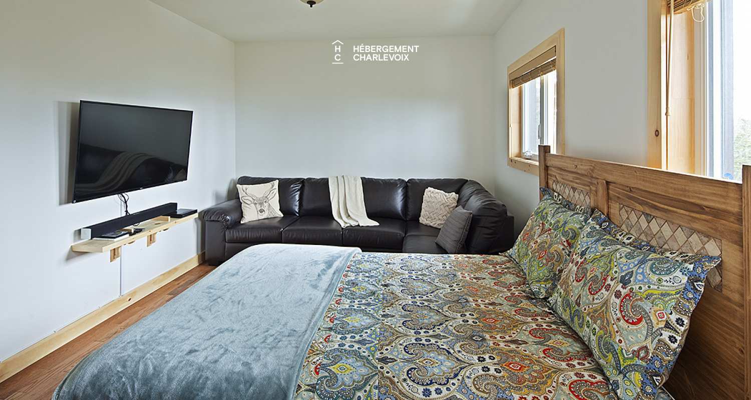 MIR-2 - A nice cottage for winter and summer time