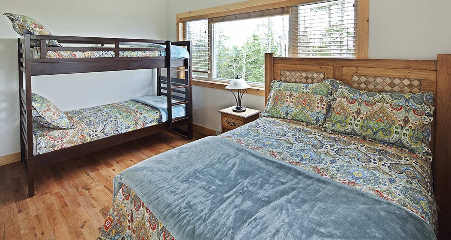 MIR-2 - A nice cottage for winter and summer time