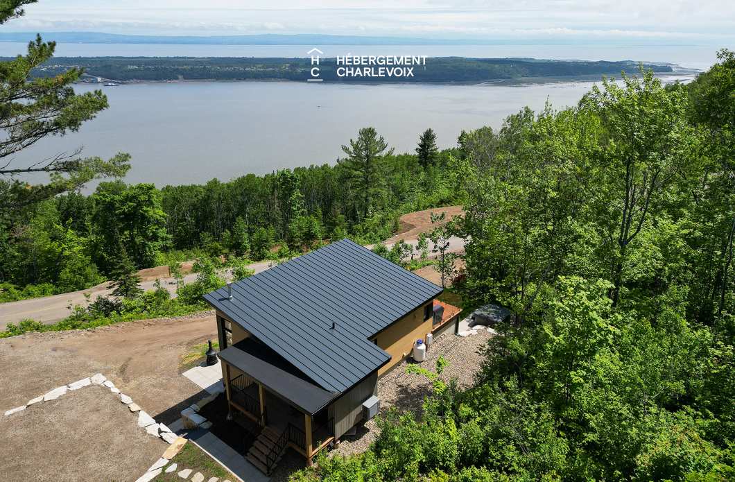 MIS-343 - Vue époustouflante sur le fleuve St-Laurent.