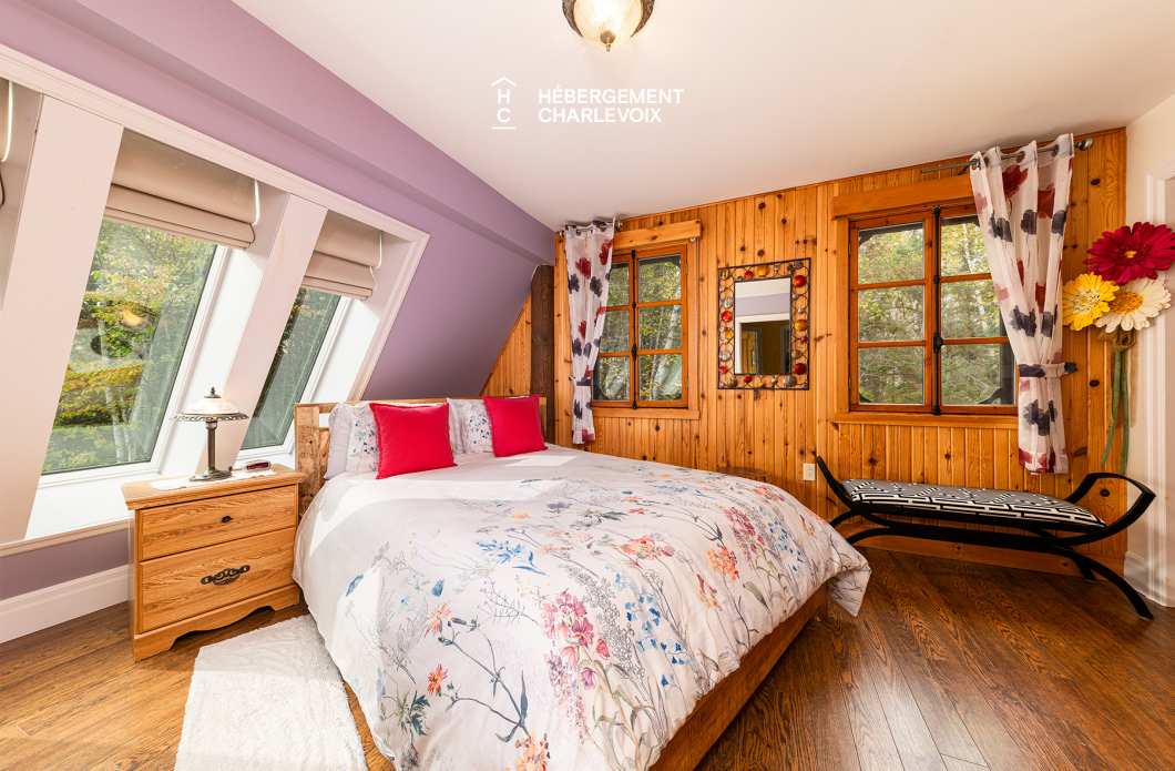 MON-71 - Un jardin bucolique doté d'un sauna extérieur