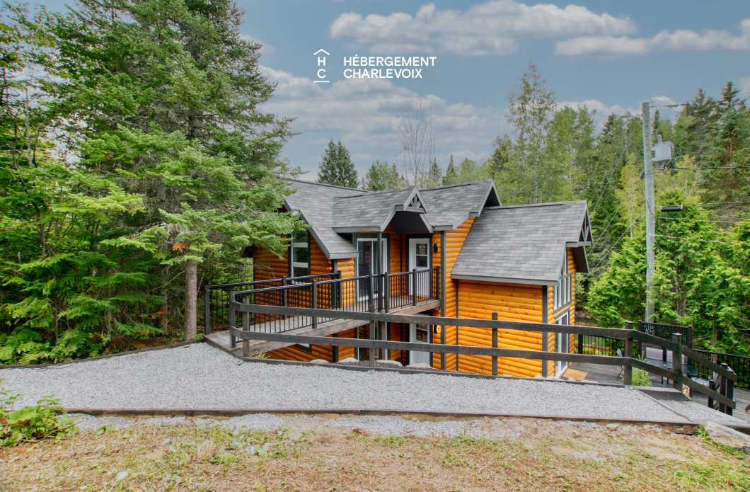 NOUF-256 - Chalet sur le bord d'un lac avec sentier, cascade et étang