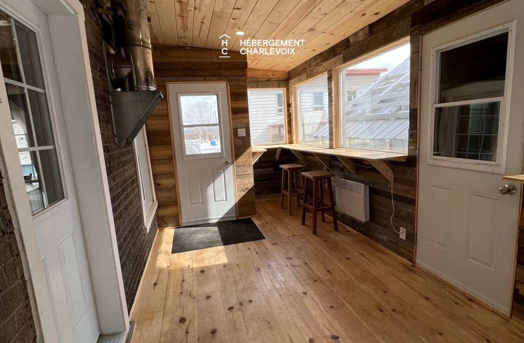 OLI-942 - Au coeur du Village de Petite-Rivière St-François