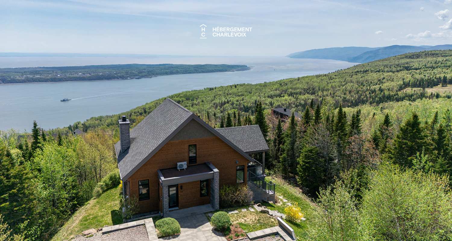 PAN-93 - The beauty of Charlevoix's landscapes