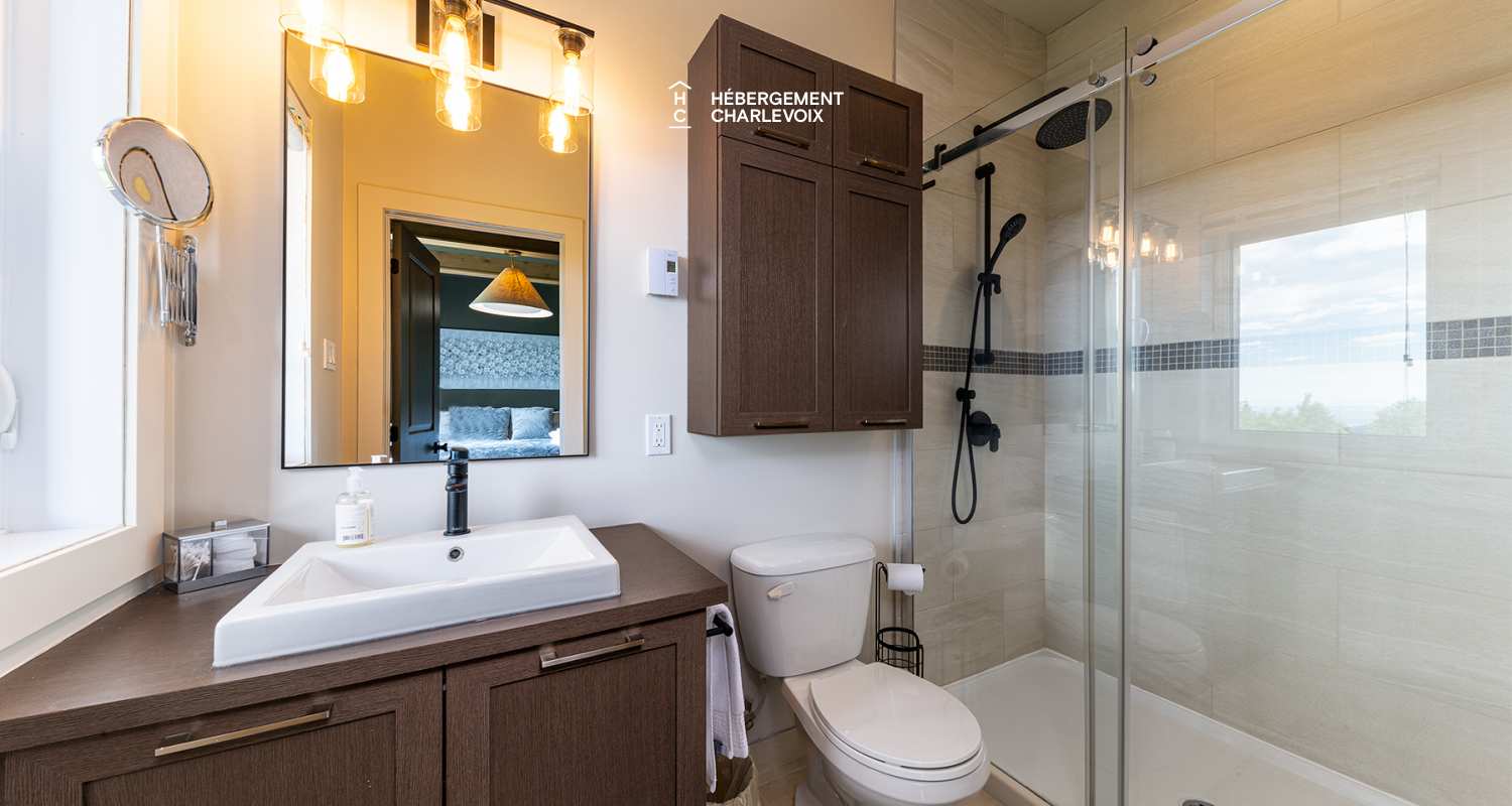 PAN-93 - The beauty of Charlevoix's landscapes