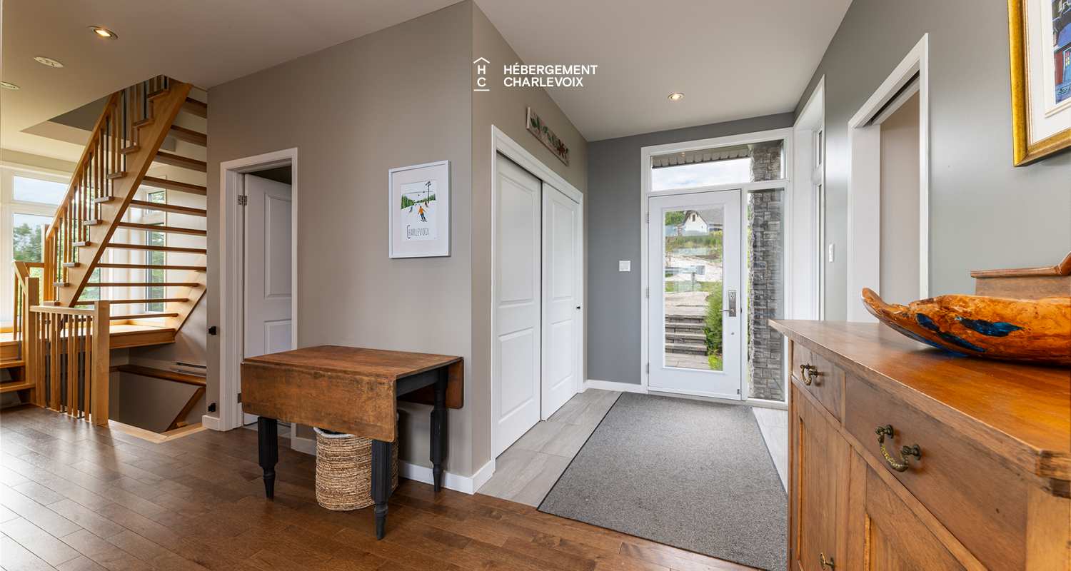 PAN-93 - The beauty of Charlevoix's landscapes