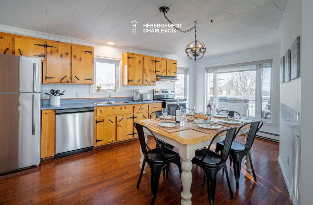 PHA-206 - Wow! Charmant chalet avec vue sur Baie-Saint-Paul !