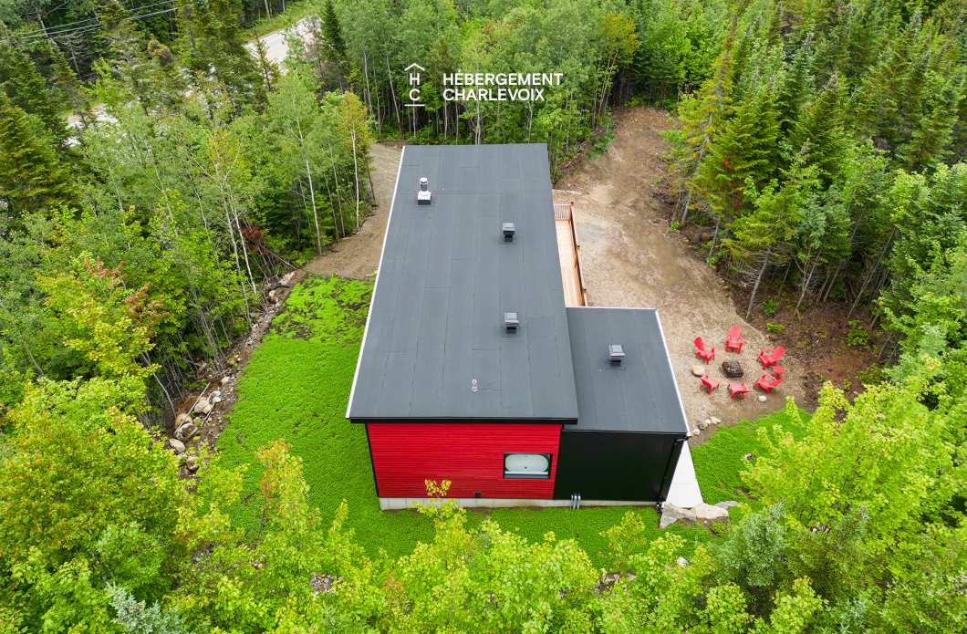 PHE-222 - Superbe chalet moderne et invitant!