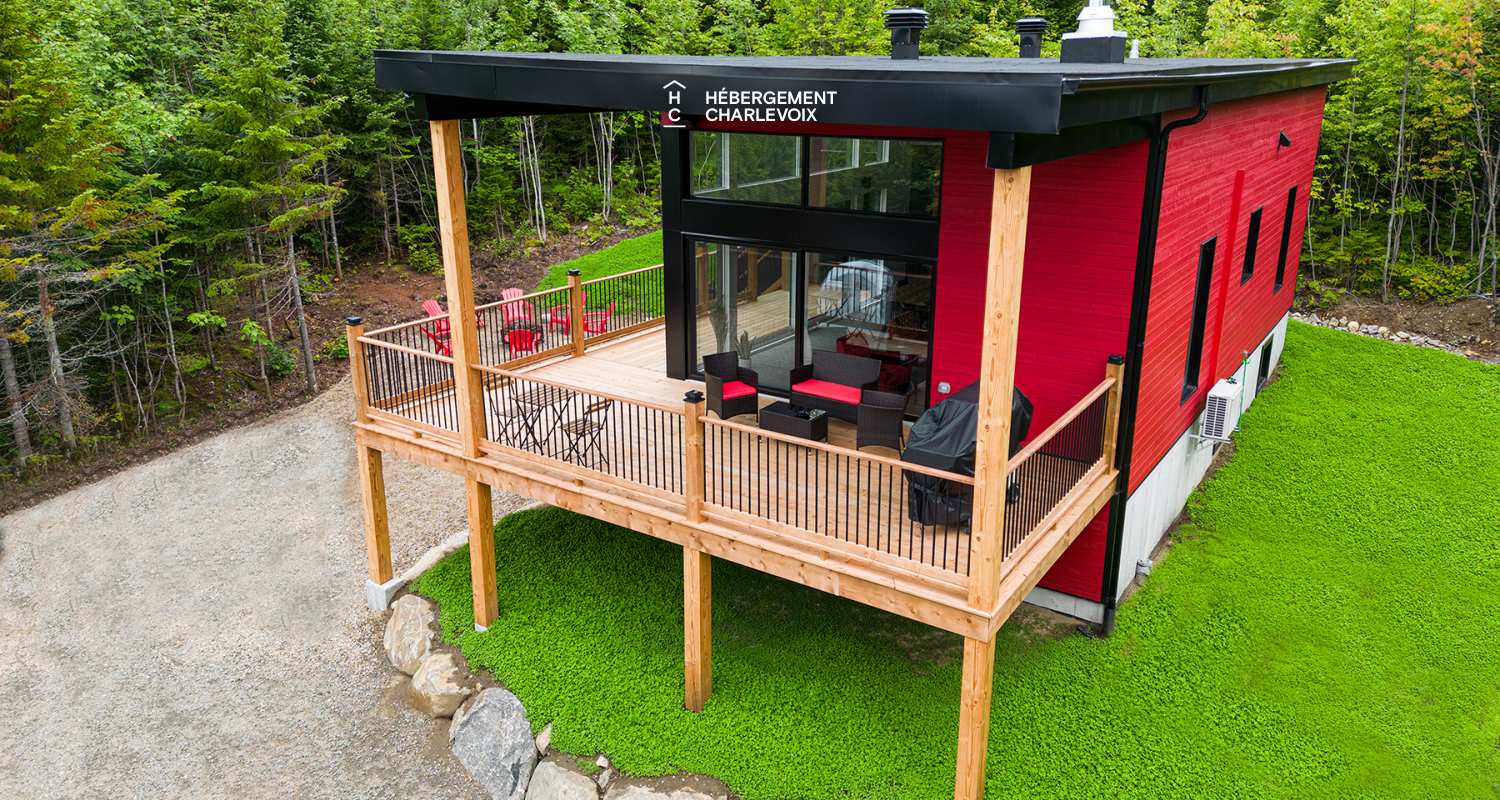 PHE-222 - Superbe chalet moderne et invitant!