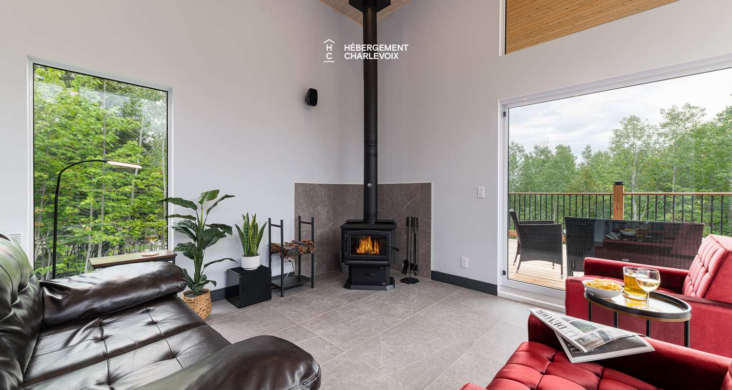 PHE-222 - Superbe chalet moderne et invitant!