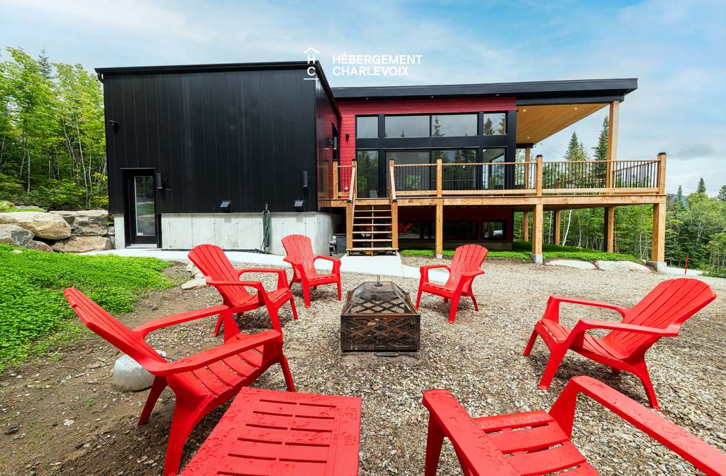 PHE-222 - Superbe chalet moderne et invitant!