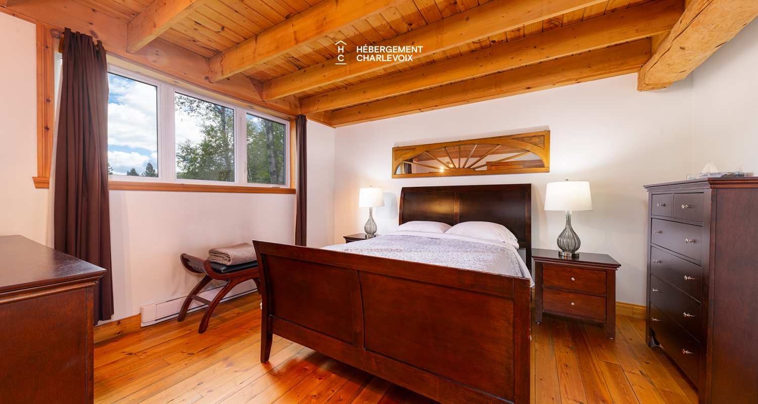 PIO-9 - Chalet de style scandinave avec un lac