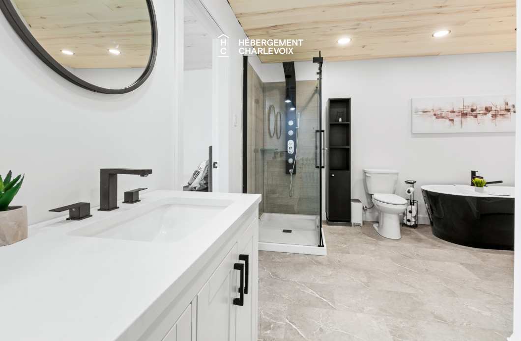 ROC-40 - Chalet neuf avec look contemporain avec vue sur le fleuve !