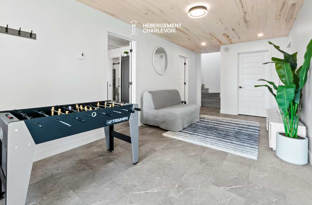 ROC-40 - Chalet neuf avec look contemporain avec vue sur le fleuve !