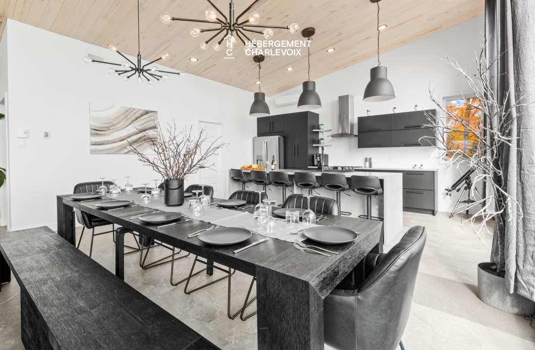 ROC-40 - Chalet neuf avec look contemporain avec vue sur le fleuve !