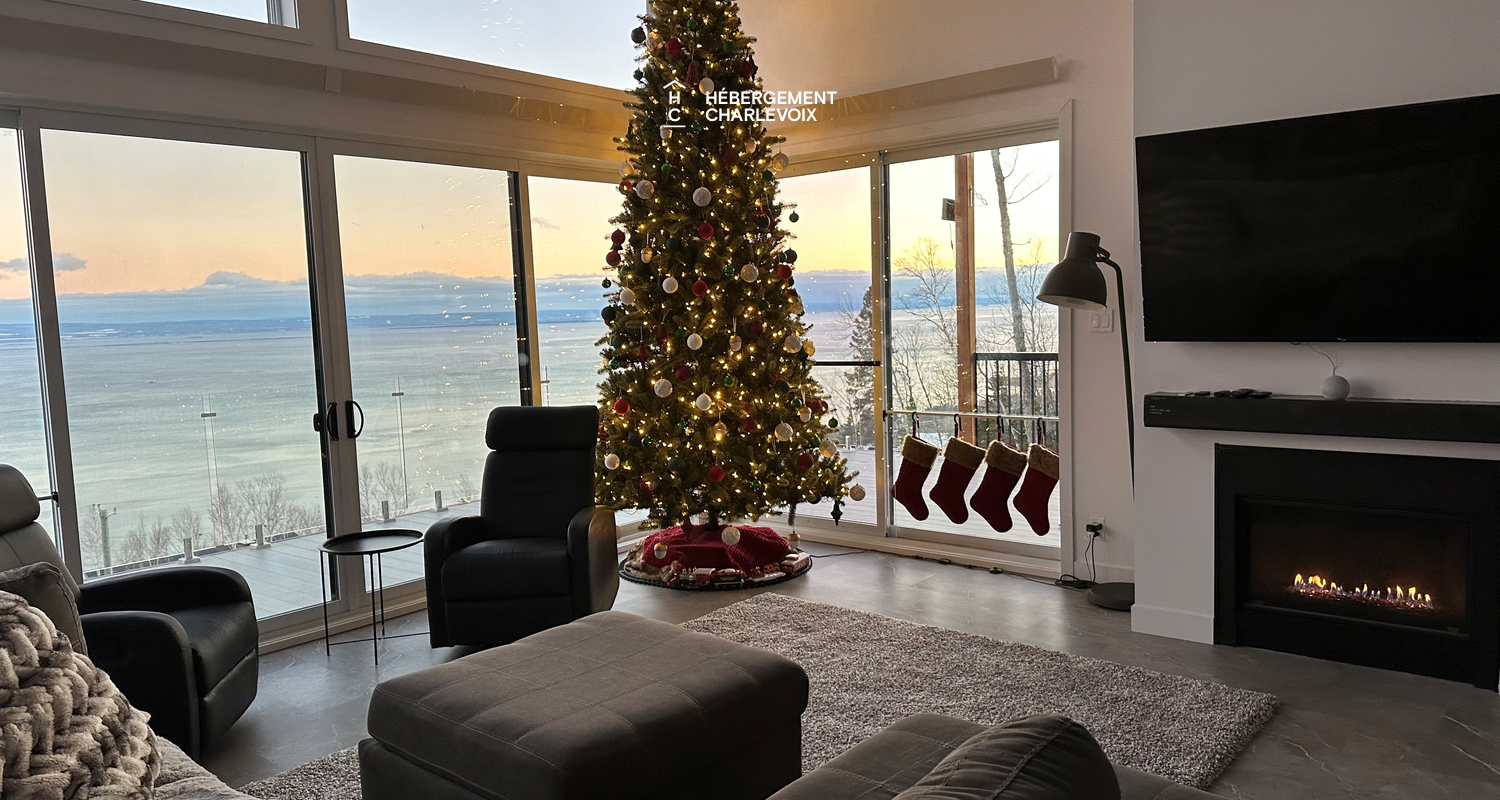 ROC-40 - New chalet with contemporary look with a view of the river!